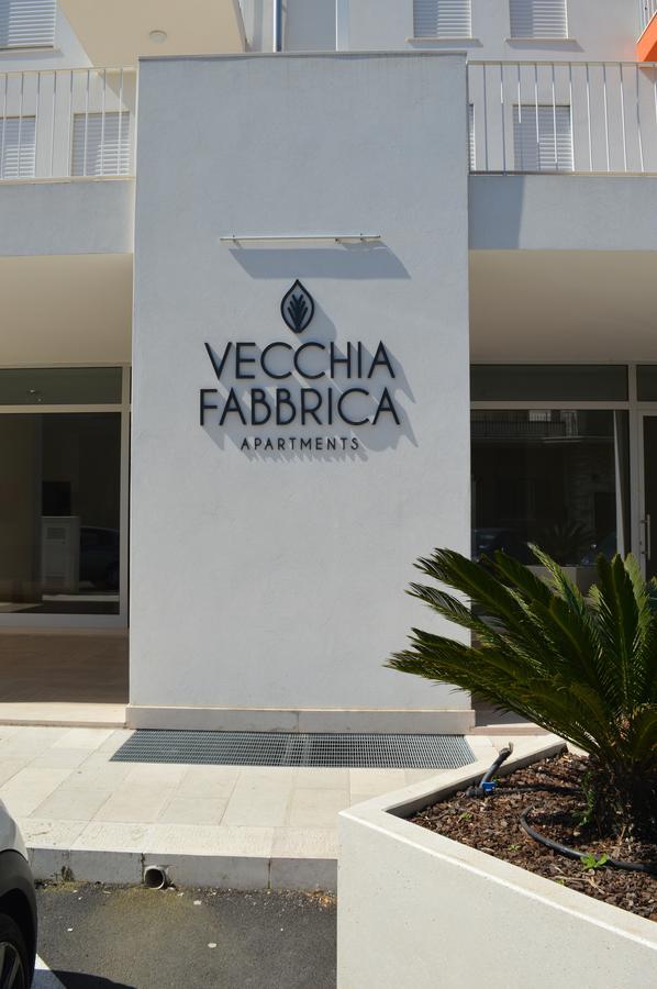Vecchia Fabbrica Apartments Castrignano de' Greci Exterior photo